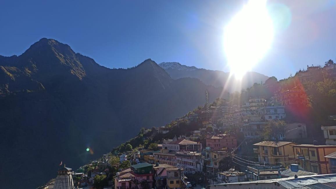 Odyssey Stays Joshimath Exterior photo