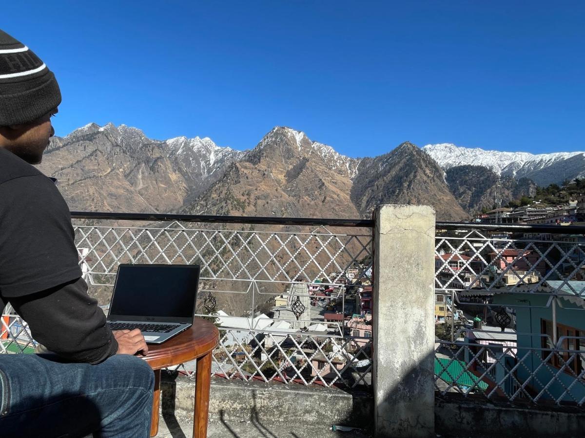 Odyssey Stays Joshimath Exterior photo